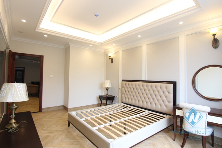 Luxury two bedrooms apartment for rent in Tay Ho, Ha Noi